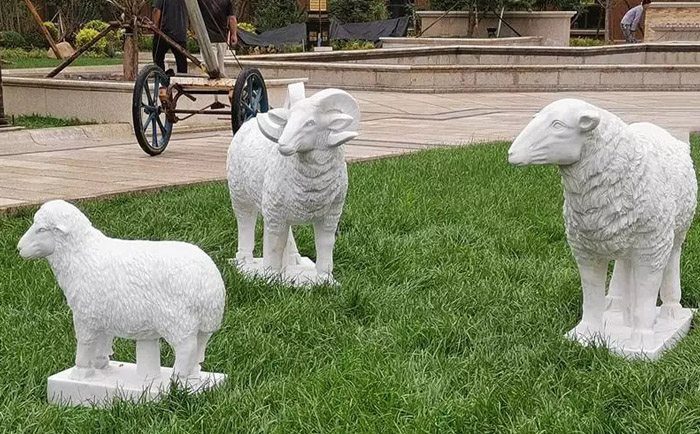石雕羊